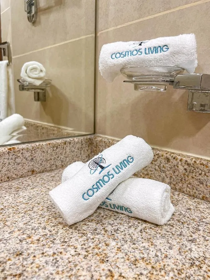 Cosmos Living Luxurious Studio Near Metro ドバイ アパート
